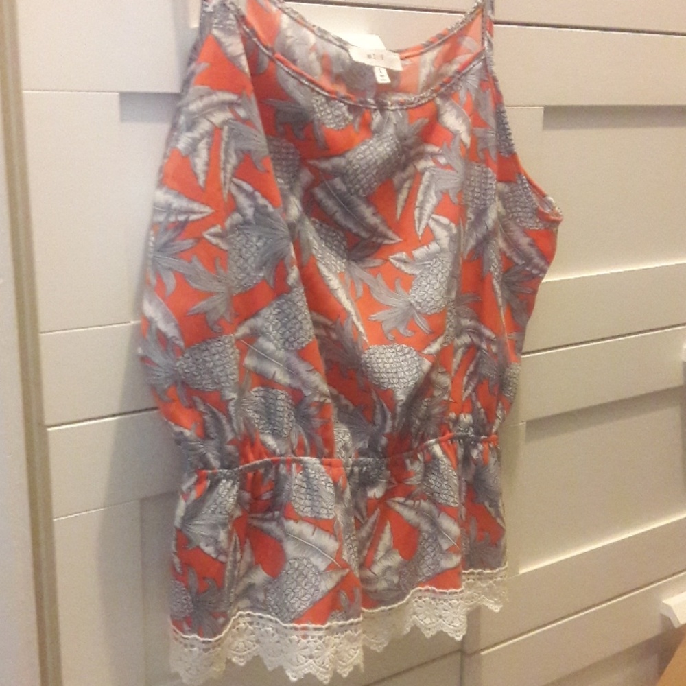 Pineapple Top